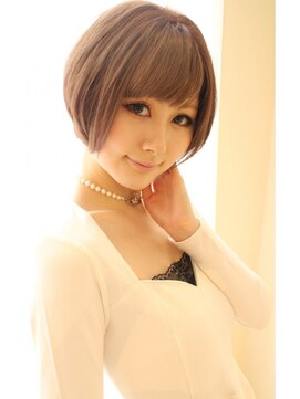 アールシープ(ar sheep) ミルクティーアッシュ＆前下がりグラデーションボブ