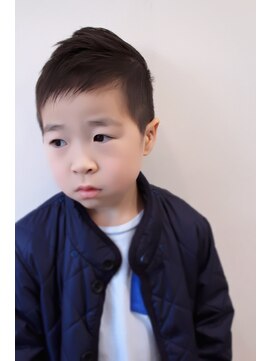 ヘアサロン ロータス(Hair Salon Lotus) ☆毛流れクール☆キッズショートカット