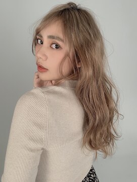 エイト プラット 渋谷2号店(EIGHT plat) 外国人風ラテベージュ【渋谷】【渋谷駅】【EIGHTplat】