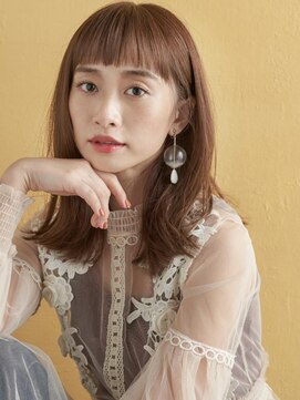 ミンクスプラス 流山おおたかの森(MINX plus) 外ハネミディ×抜け感ショートバング