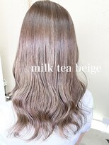 ミシェリー(misherry)&nbsp;小顔くびれヘア20代30代40代ミルクティーセミロングハイライト