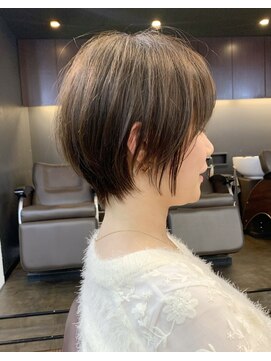 レイラバイアフロート 吉祥寺(Lila by afloat) 【畑中正敏】20代30代40代◎小顔丸みくびれショート、ボブ