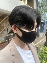 毛流れパーマ　センターパート　ニュアンスパーマ
