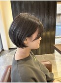 丸みショートボブ/刈り上げボブ/くすみベージュ
