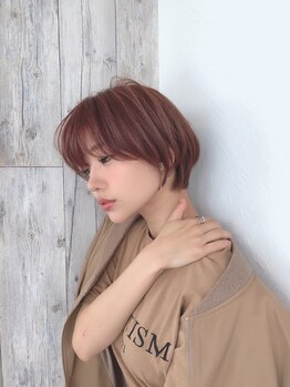 ヘアーアンドメイクナチュールの写真/【セットのしやすさに定評あり◎】手ぐしでキマる。忙しい毎日を楽にする。大人な上品ショートスタイルへ。