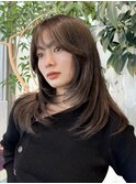 ワンカールレイヤーロング顔周りカットブリーチなしグレージュ