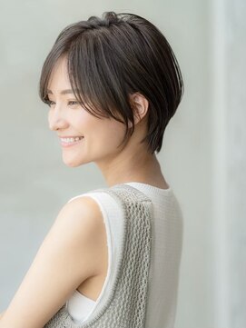 ケアリー 大日(Carelly) デザインカラー/レイヤーカット/ウェットヘア/オリーブベージュ