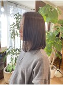 柔らかチャコールグレージュのロブ