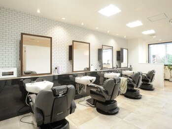 エイチツーオー(H2O)の写真/【飛び込み来店のお客様大歓迎】ご予約不要の飛び込み来店制でご来店順に施術させていただきます！