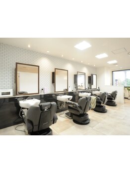 【飛び込み来店のお客様大歓迎】ご予約不要の飛び込み来店制でご来店順に施術させていただきます！