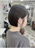 切りっぱなしボブ（耳かけ）