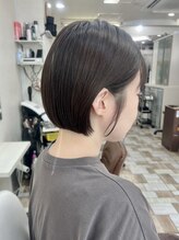 ヘアーサロンアンク(hair salon anc)&nbsp;切りっぱなしボブ（耳かけ）