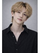 ヘアールーム アート(hair room a to by NYNY)&nbsp;フェザーショート×ミルクティーベージュ