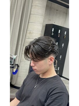 イーラ アメ村店(era) フェザーパーマ