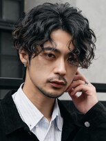 フィフス 大分(fifth)&nbsp;大分縦落ちツイストスパイラルパーマメンズカットセンターパート