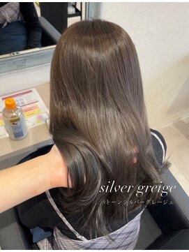 ネリネ 北千住駅東口学園通り前(Nerine) グレージュ/ブリーチなしダブルカラー/透明感カラー