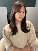アム(amu)&nbsp;くびれヘア/レイヤーカット/2wayバング/顔まわり/セミロング