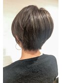 【 BLANCO】襟足のクセがおさまる奥行きショート