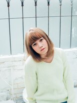 ナチュラルエフ(natural f)&nbsp;立体感ふわふわ外ハネボブ×20代30代大人可愛い小顔スタイル