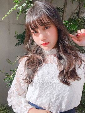 エル(elle) 黒髪カタログ毛先パーマシースルーバング小顔カット艶カラー