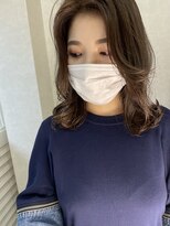 ラウレア(Laule'a) 20代30代40代綺麗めシークレットハイライト垢抜け鎖骨ミディアム