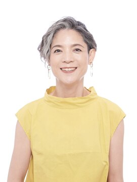 えがお美容室 【えがお美容室】60代70代の方に◎グレイヘアショート
