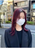 切りっぱなしロブヘアブルカラーワインレッドイルミナカラー