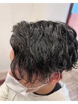 マニマニ(manima-ni)&nbsp;サイドパートツイストスパイラルパーマ