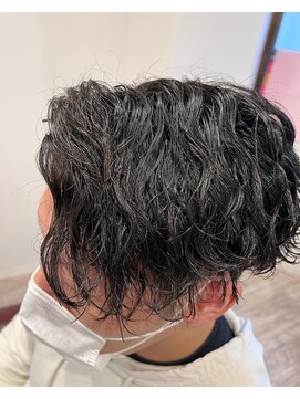 マニマニ(manima-ni) サイドパートツイストスパイラルパーマ