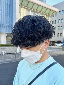 オーガニック アトリエ 大宮(organic+atelier) ツイストスパイラルパーマ束感ショートマッシュ縦落ちツイスパ