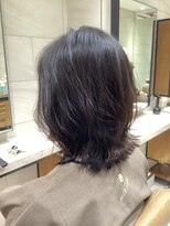 ピークアブー アヴェダ 池袋東武(PEEK-A-BOO AVEDA) ふんわり外ハネスタイル/脱赤味カラー