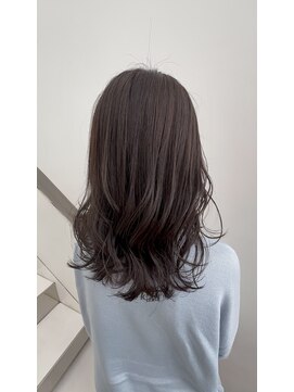 ジイジイ 宇多津店(GIGI) 新色ブラウンベージュ