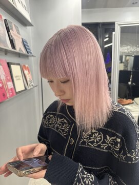 ペレ 渋谷(PELE) イメチェン/ホワイトブロンド/外ハネボブ/ワイドバング/渋谷