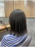 透明感グレージュカラー