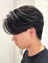 オーシャントーキョー 仙台(OCEAN TOKYO) フェザーパーマフェザーショート黒髪センターパート2ブロック