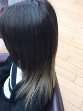 美容室メデューサ都府楼店