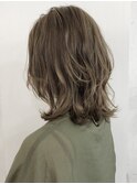 横浜西口イルミナカラーレイヤーカットオリーブベージュカラー