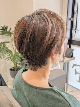 アン 国分寺駅前店(un) 国分寺ショートカットショートボブイルミナカラーヘッドスパ韓国