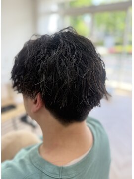 アンドユー(& you.) 刈り上げマッシュ×ラフウェーブ