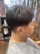 トータルサロン 彩生&nbsp;大人のナチュラルツーブロックショート