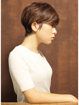 シアンデルカ(CYANDELUCCA) ナチュラル美人ショート