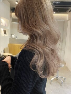 ウェイズ トウキョウ(Ways TOKYO) ☆ホワイトグレージュ イメチェン メルティカラー コンマヘア