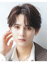 オーシャントーキョー 渋谷神南(OCEAN TOKYO) 韓国ヘアカルマパーマカルマバングセンターパート黒髪ウルフ