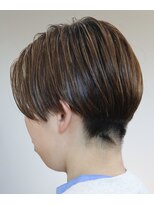 ウィスカーヘアー(whisker hair) ハンサムショート ハイライト