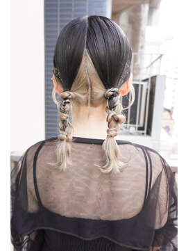 シィーム(cime) お呼ばれヘア　ツインアレンジ