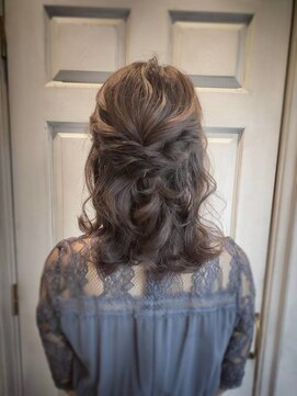 アロマ ヘアー ルーム 新宿3号店(AROMA hair room) くびれハーフアップ/ゆるふわミディ/くすみラベンダーグレージュ