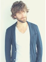 ジジバイワースホワイル(jiji by WORTH WHILE)&nbsp;刈り上げセンターパートサーフカールフェザーパーママレットヘア