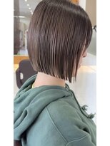 シエル ドゥ サワ(ciel de SAWA) ぱつっとワンレングスボブ ショコラブラウン×艶感で存在感