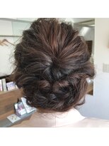 アオ(hair studio ao)&nbsp;およばれヘア