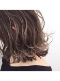 外国人風ボブ ハイライトバレイヤージュ ソフトウルフ白髪ぼかし